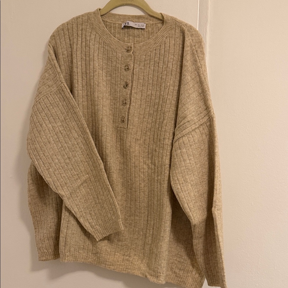 Zara Men's Tan Crewneck Sweater